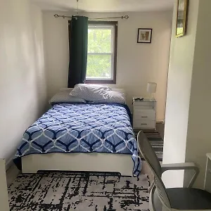  Homestay Cozy With Private Bathroom